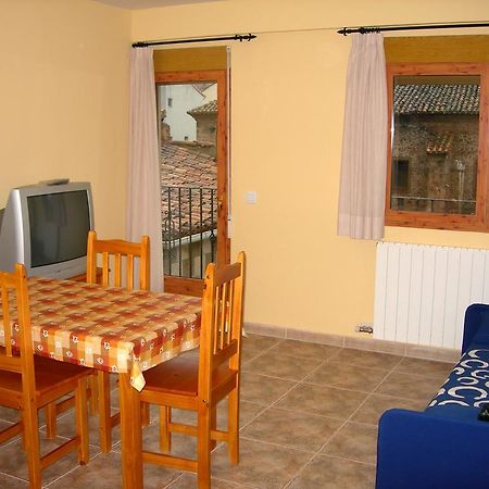 Apartamentos Turisticos Rosario Камарена-де-ла-Сьерра Экстерьер фото