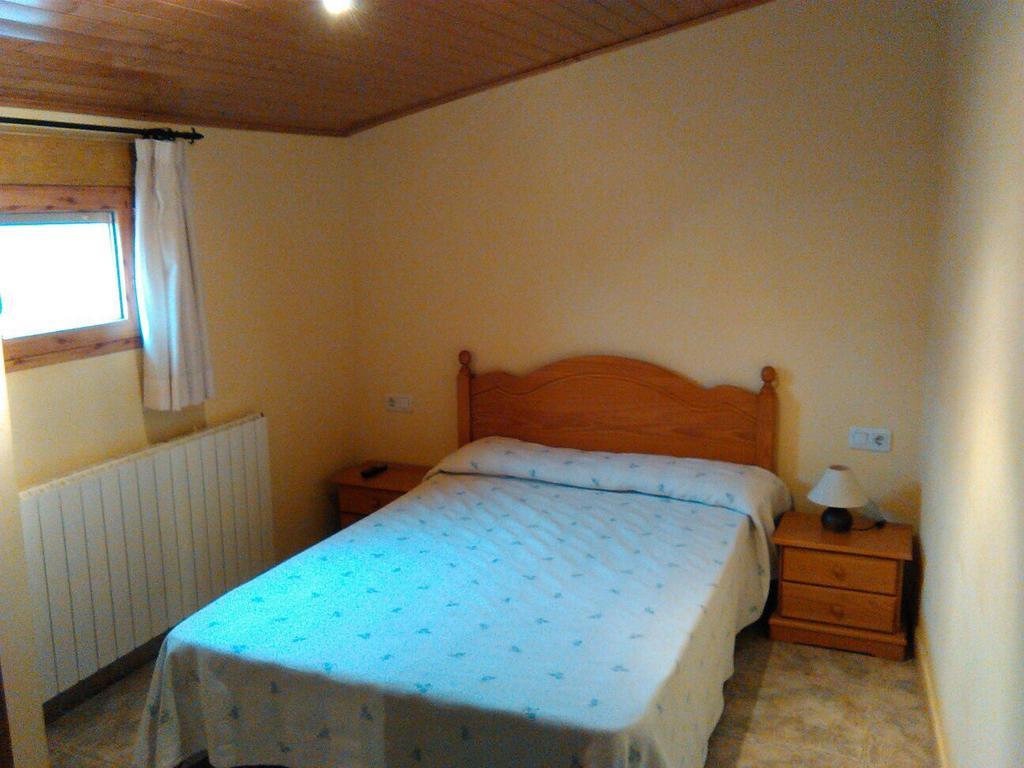 Apartamentos Turisticos Rosario Камарена-де-ла-Сьерра Номер фото
